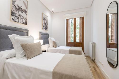 Elegant 3BR Apartment in Central Alcalá