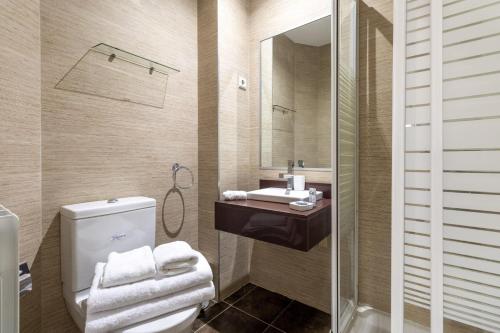 Elegant 3BR Apartment in Central Alcalá