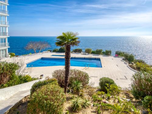 Apartment Blaumar by Interhome