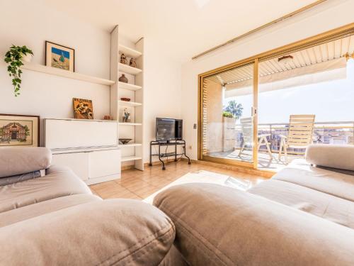 Apartment Bahia Dorada-3 by Interhome