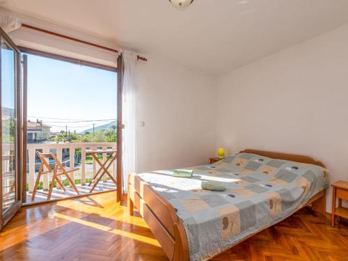 Apartment Lara by Interhome