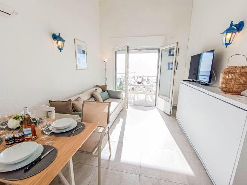 Apartment Le Domino by Interhome