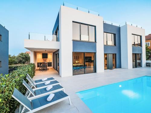 Villa Magic Sky 1 by Interhome