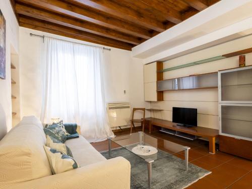 Apartment Brera Boutique Apartment by Interhome
