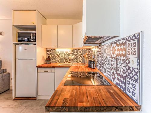 Apartment Les Coteaux de la Nartelle-35 by Interhome