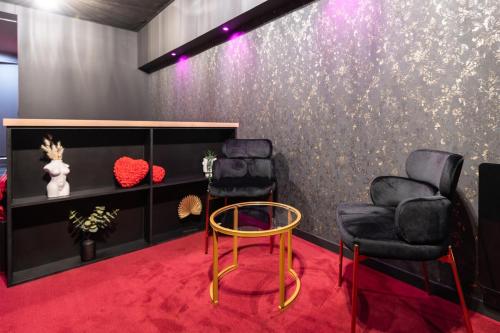 Ruby Room
