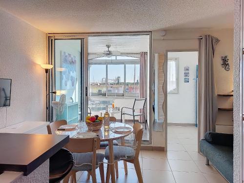 Studio Les Caraïbes by Interhome