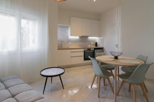 Cozy One Bdrm Apartment in Petralona - Flat 80
