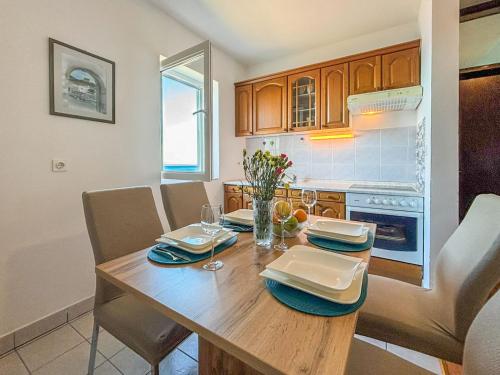 Apartment Sea&Mount 1 by Interhome