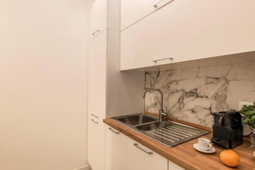 The Best Rent - Spacious one-bedroom apartment near Santa Maria Maggiore