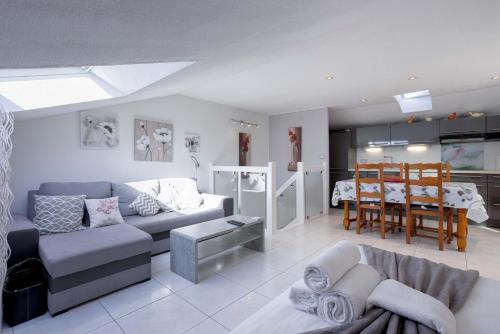 Dream Rooftop - Rooftop vue mer, proche plage, grand garage, piscine, clim