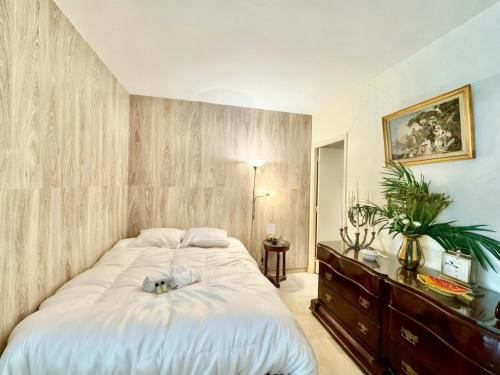 Gray studio D vue mer