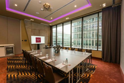 Leonardo Royal Hotel Barcelona Fira photo 57