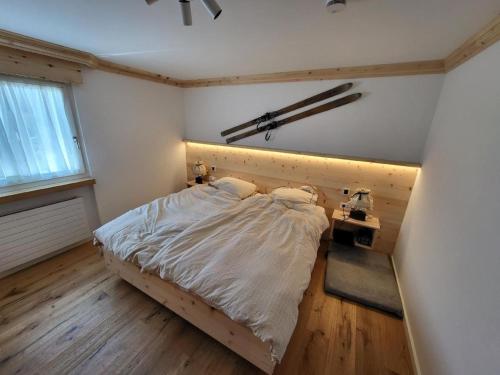 Apartment Chesa Pignola by Interhome