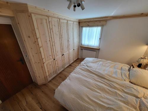 Apartment Chesa Pignola by Interhome