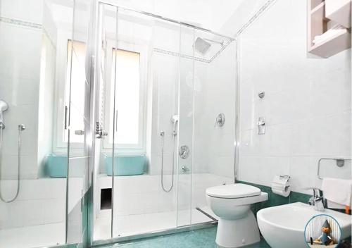 10 Min Centrale - Bright & modern, up to 5 beds