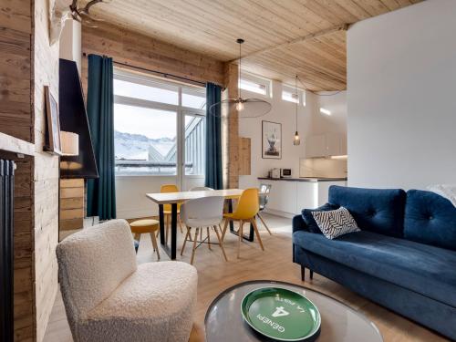 Appartement rénové 3 pièces à Tignes, balcon, proche pistes, WIFI
