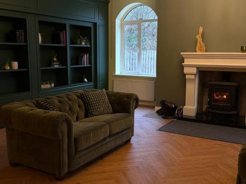 Zona d'estar a Donegal Manor