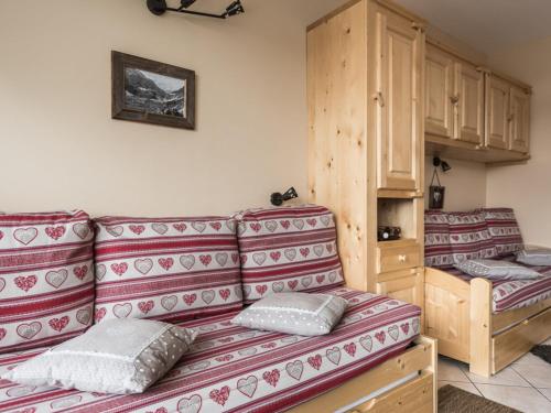 Studio lumineux 4 pers, accès direct pistes, balcon sud-est