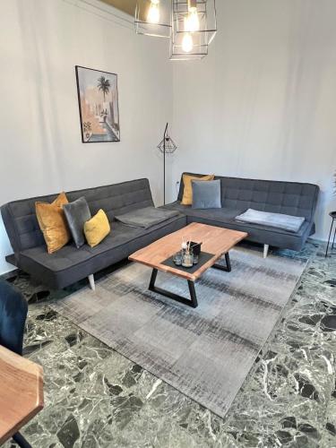 Apartment Madlen No 1 with Mountain and Sea Views