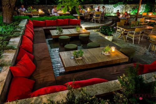 Posezení v ubytování Nomad Luxury Suites
