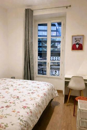 Moderne 3 chambres, 2 douches, proche gare, wifi
