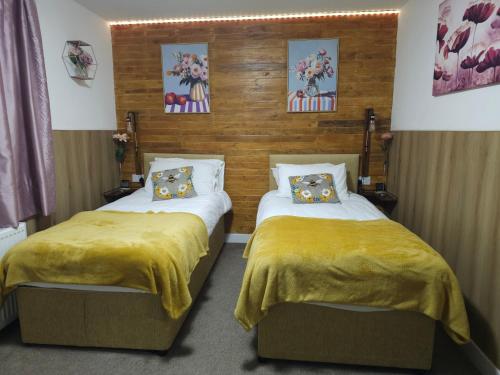 2 Bed Entire House London Zaftastic Stays Tooting photo 24
