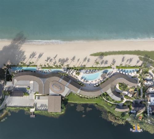 Banyan Tree Phuket — Beach