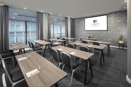 DoubleTree by Hilton Manchester Piccadilly photo 83