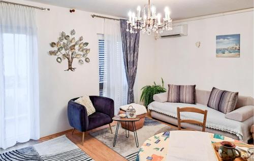 Gorgeous Apartment In Lovran With Wifi