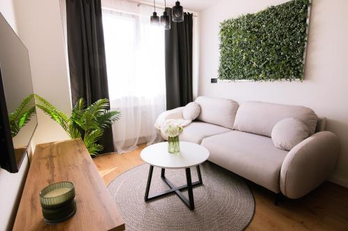 Krivoo Apartments II - Private Parking