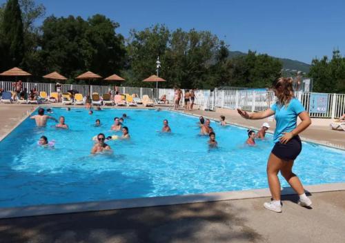 Camping Parc Bellevue Cannes - Aquatique Vacances
