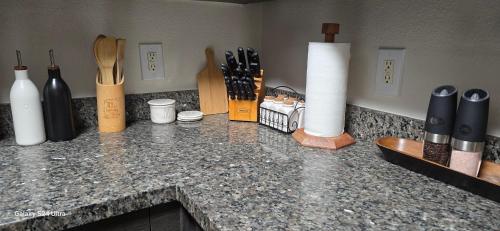 Large two-room apartment near LAX and the Ocean photo 10