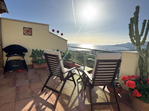 Mirador Penthouse, centro y mar, ático grande privado, Aparcamiento