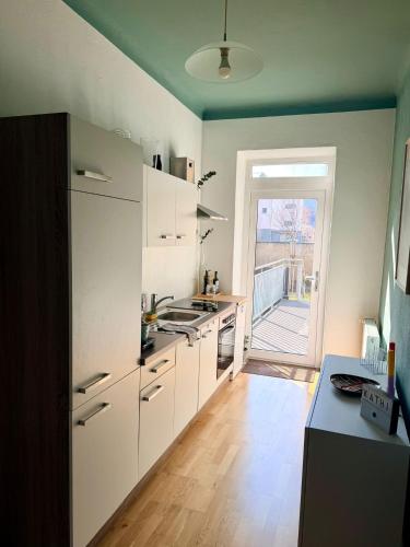 Sunny Garden Apartment with Terrace - Graz