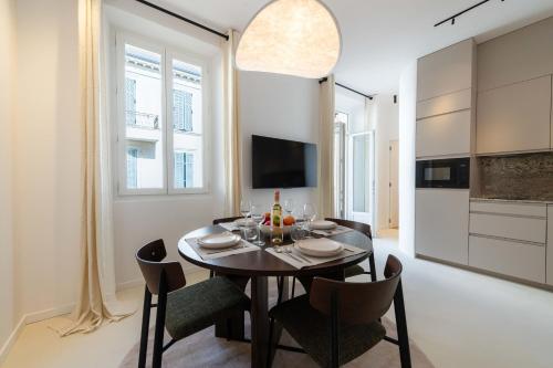 1-Br Prestige Apartment Carré dOr Cannes