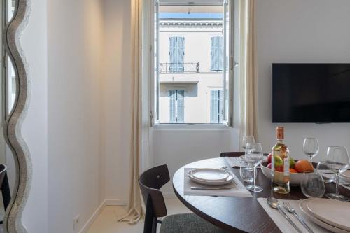 1-Br Prestige Apartment Carré dOr Cannes