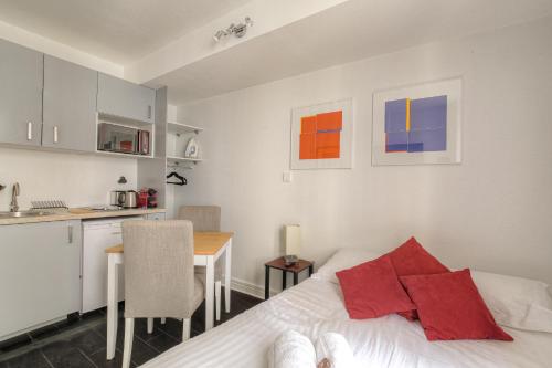 Studio fonctionnel et rénové, Berges du Rhône