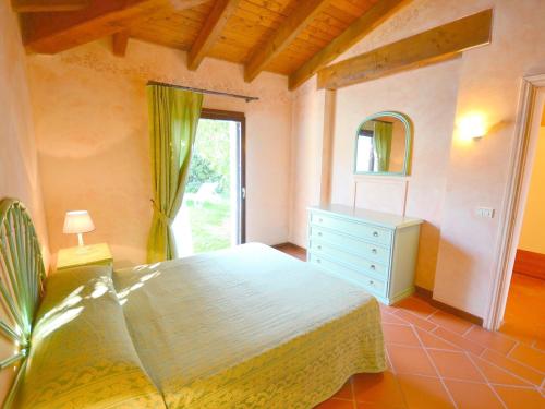 Camera di Holiday home in Sardinia with pool and terrace with country views
