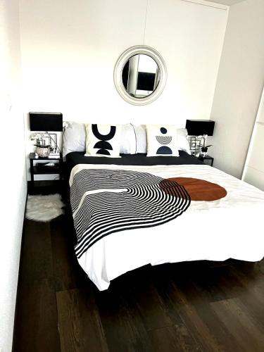 Executive Suite-Business Edition