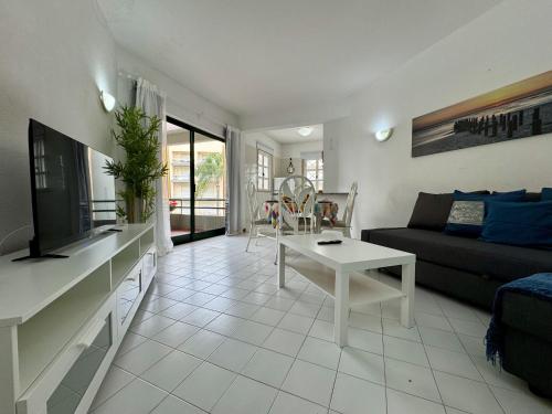 Vilamoura Central Beach 2 With Pool by Homing