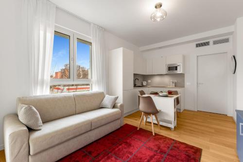 Bilocale con Terrazzo vicino M1 - San Siro