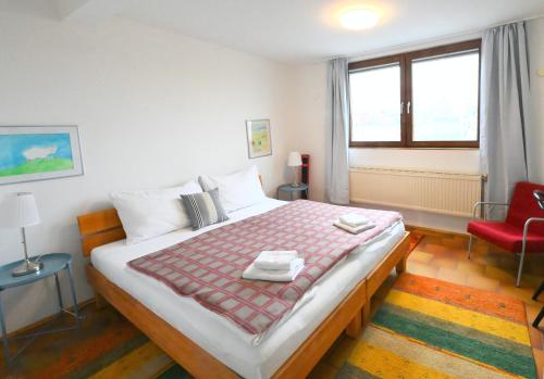 Charming Attic Apartment near Messe Wien and Center
