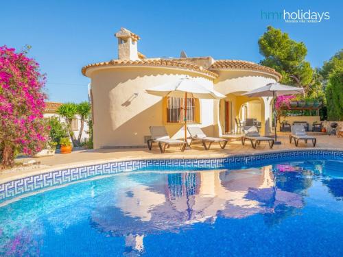 Villa Laurana by HMR Holidays