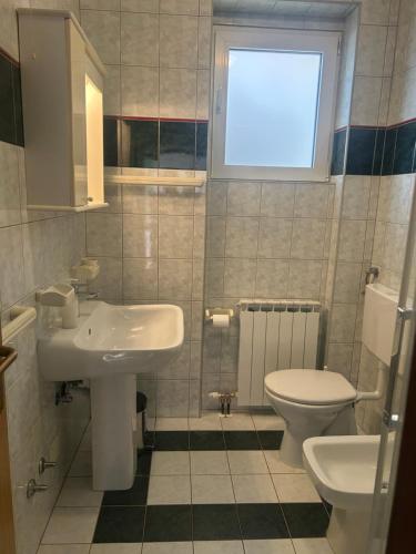 Studio apartmani Lončar