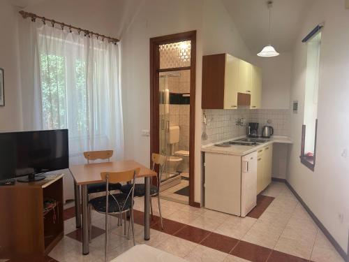 Studio apartmani Lončar