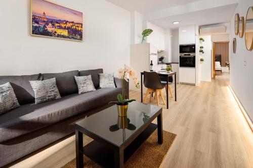 Stylish & Newly Renovated Retreat in Málaga Centre photo 5