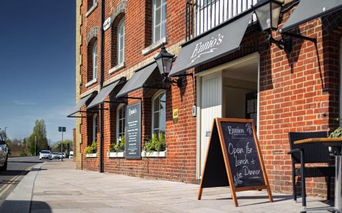 Ennios Boutique Hotel — Property building