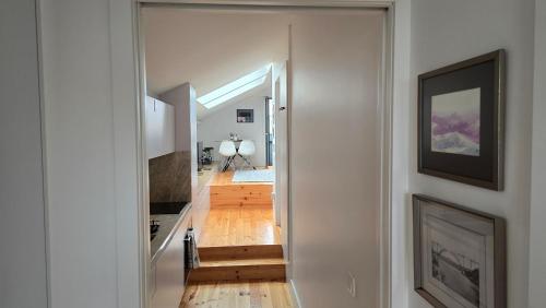 Fontainhas 1BR Topfloor with balcony