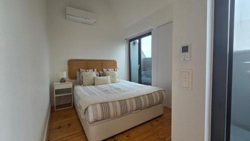 Fontainhas 1BR Topfloor with balcony
